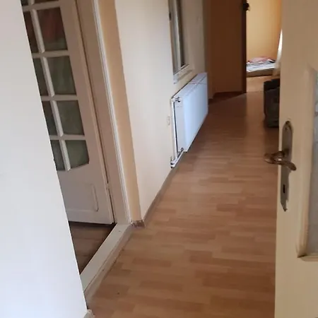 Apartment Minim 6 Luni Preferabil 12 Pret 500 Euro Lunar *